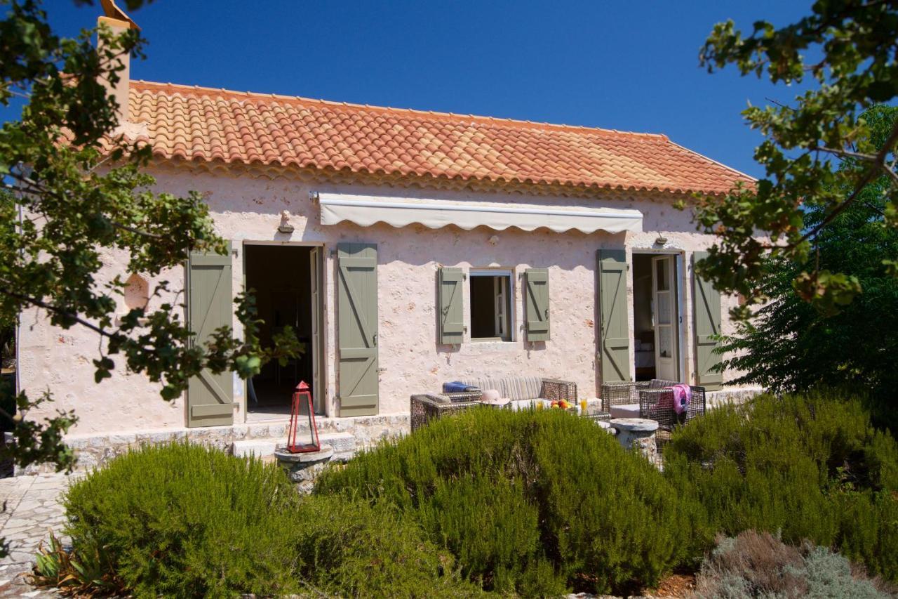 Stone Cottages Khalikeri Exterior photo